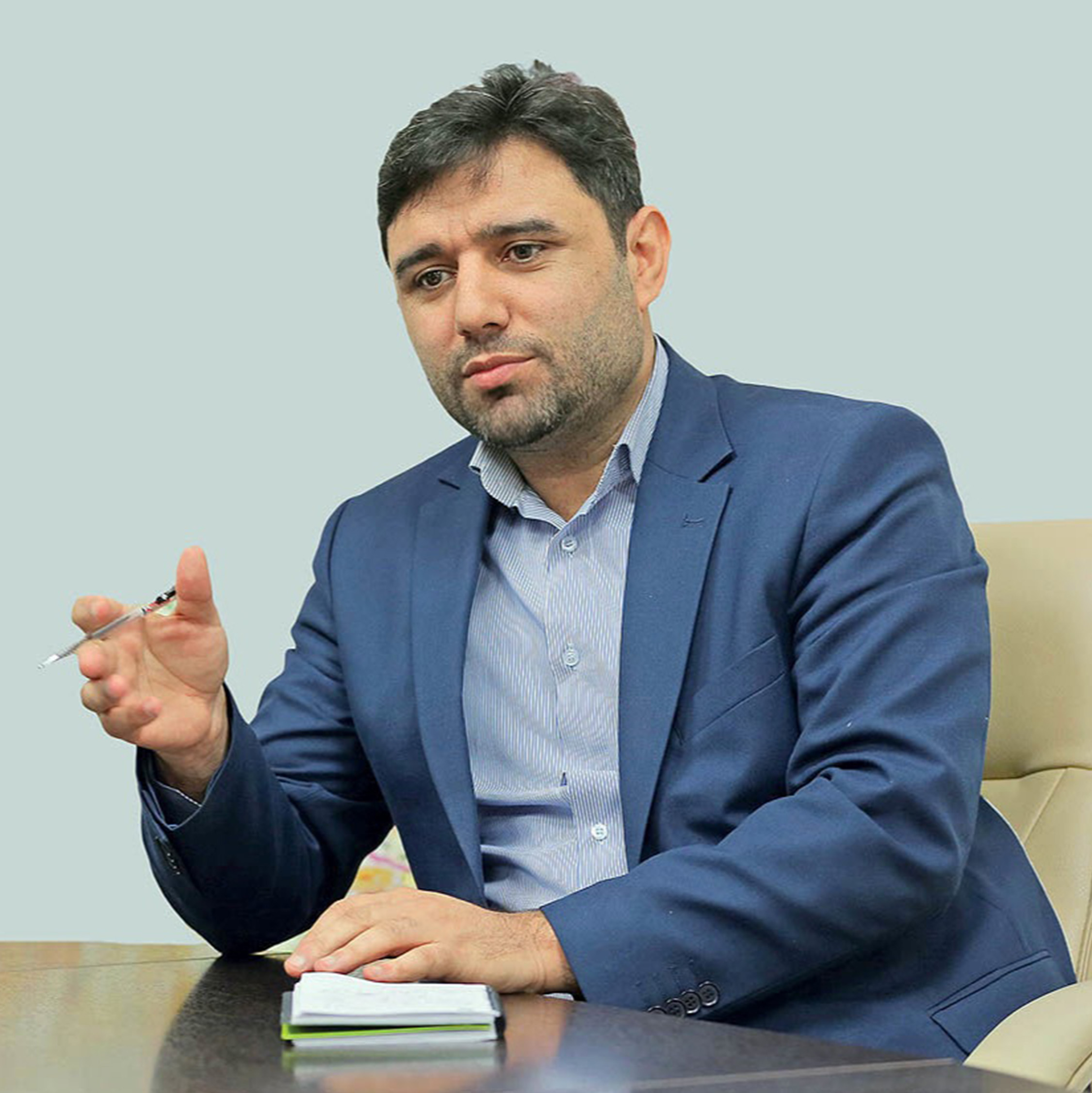 دکتر علی محمودی